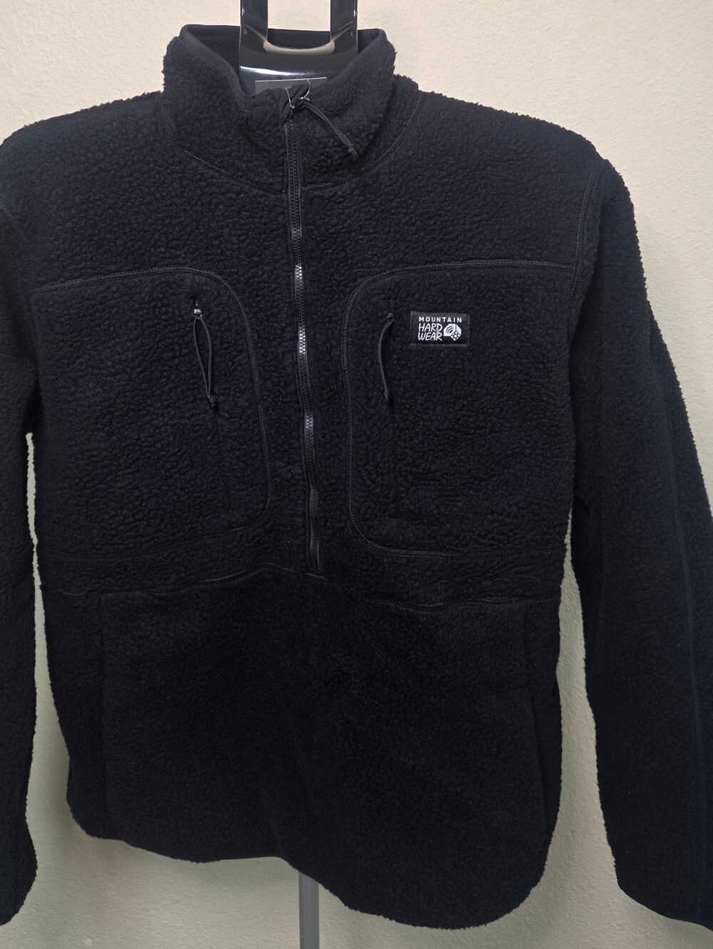 Mountain Hardwear Men’s Black Fleece Half-Zip Jacket